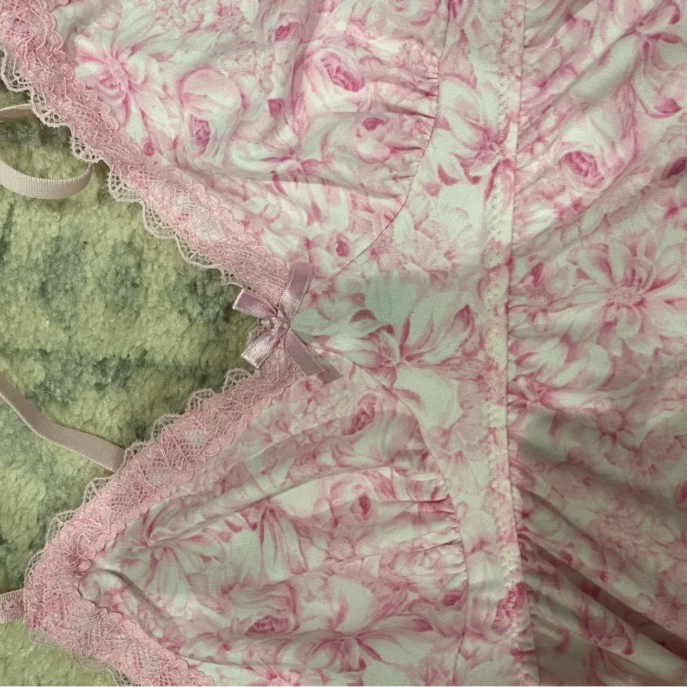 Flower sleep top - Picture 2 of 2